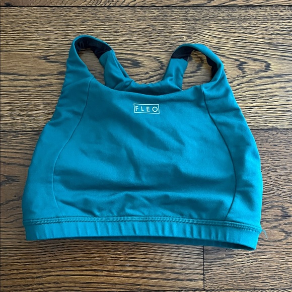 Fleo Other - Fleo Vibrant Teal Athletic Top